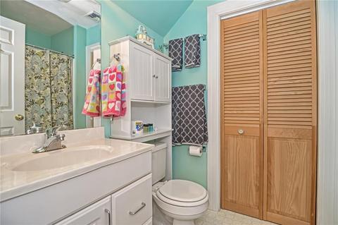 80 Maple Ln, Bristol, RI 02809 photo 25