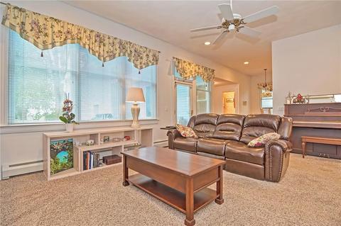 80 Maple Ln, Bristol, RI 02809 photo 9