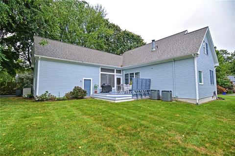 80 Maple Ln, Bristol, RI 02809 photo 37