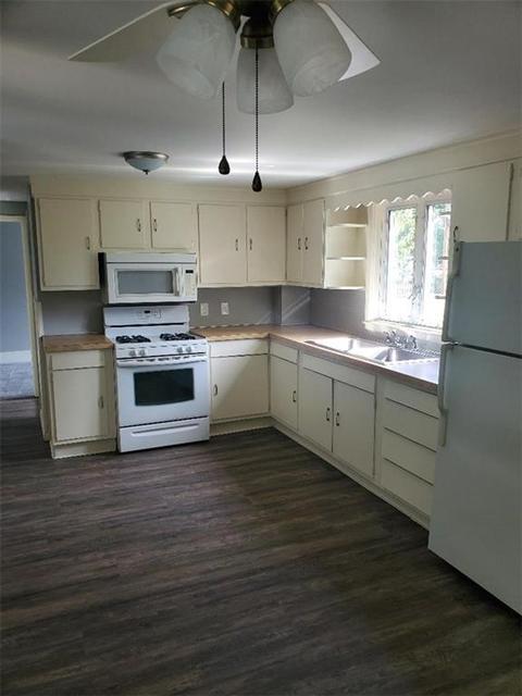 25 Booth Ave, Warwick, RI 02888 photo 5