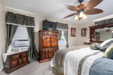 137 Grand St, Woonsocket, RI 02895 photo 17