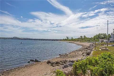 10 Riptide Dr, North Kingstown, RI 02874 photo 8