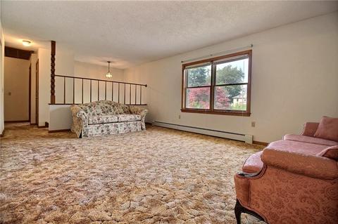 63 Oak St, Westerly, RI 02891 photo 8