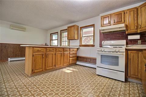 63 Oak St, Westerly, RI 02891 photo 24