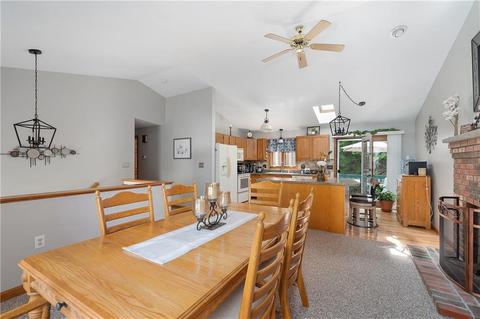 61 Breault Ave, Woonsocket, RI 02895 photo 5