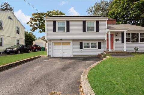 55 Budlong Ave, Warwick, RI 02888 photo 5