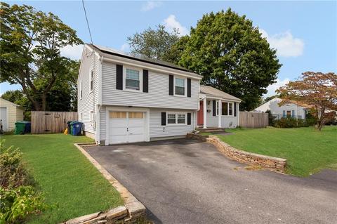 55 Budlong Ave, Warwick, RI 02888 photo 4