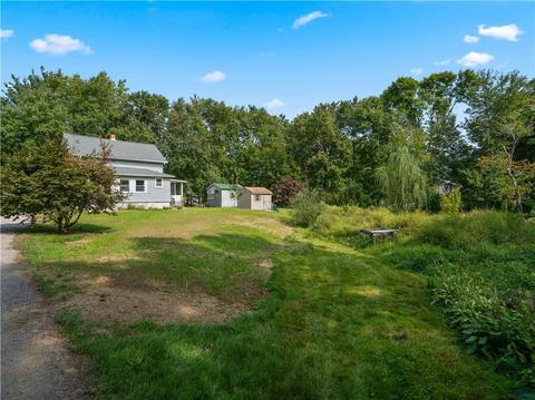 107 Read Ave, Coventry, RI 02816 photo 2