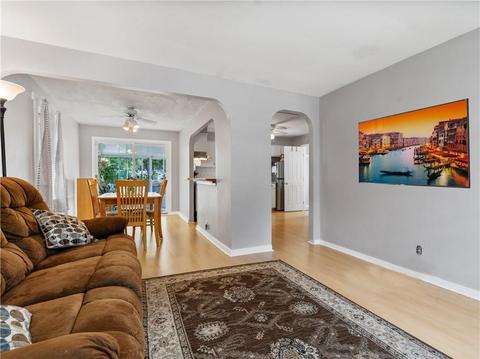107 Read Ave, Coventry, RI 02816 photo 5