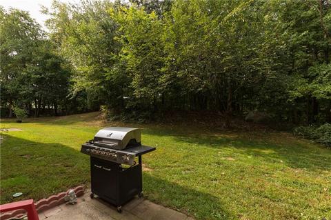 206 Holley Ln, Woonsocket, RI 02895 photo 5
