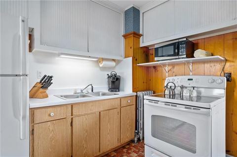 220 Third Ave, Warwick, RI 02888 photo 5