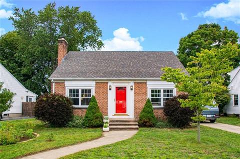111 Mayfair Rd, Warwick, RI 02888 photo 1