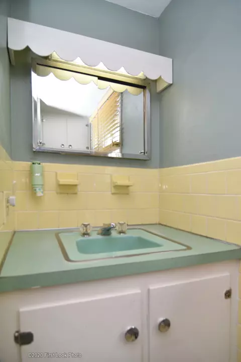 8 Floyd Rd, Warwick, RI 02888 photo 22