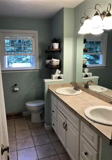 110 Jefferson Dr, Coventry, RI 02816 photo 12