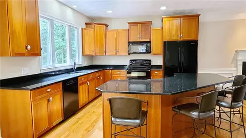 45 Weeks Hill Rd, Coventry, RI 02816 photo 14
