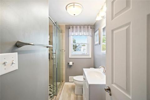 91 Crystal Dr, Warwick, RI 02889 photo 13