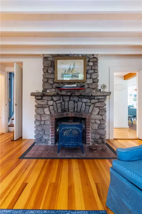 76 Wagner Rd, Westerly, RI 02891 photo 8