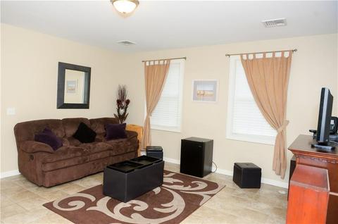 61 Taplow St, Warwick, RI 02889 photo 10