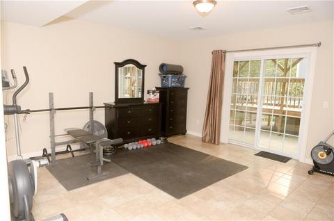 61 Taplow St, Warwick, RI 02889 photo 12