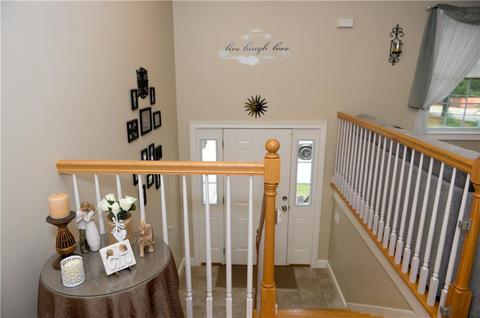 61 Taplow St, Warwick, RI 02889 photo 4