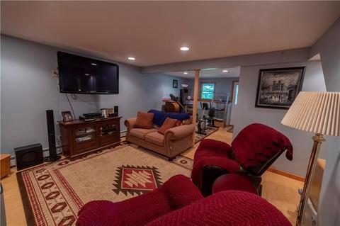 45 Cherry Hill Ave, Woonsocket, RI 02895 photo 12