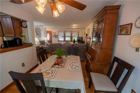 45 Cherry Hill Ave, Woonsocket, RI 02895 photo 4