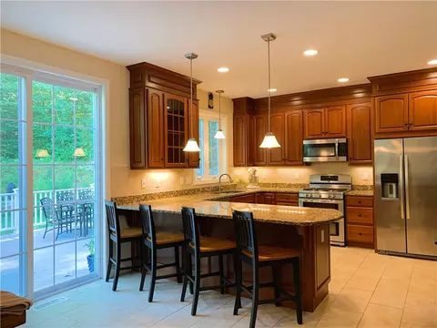 6 Pine Ter, Westerly, RI 02891 photo 12
