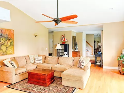 6 Pine Ter, Westerly, RI 02891 photo 9