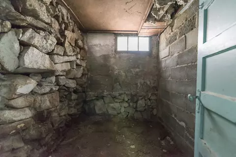 2375 Mendon Rd, Woonsocket, RI 02895 photo 45