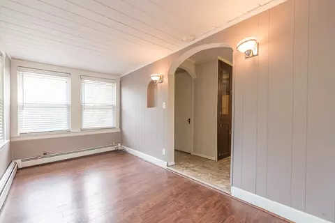 2375 Mendon Rd, Woonsocket, RI 02895 photo 9