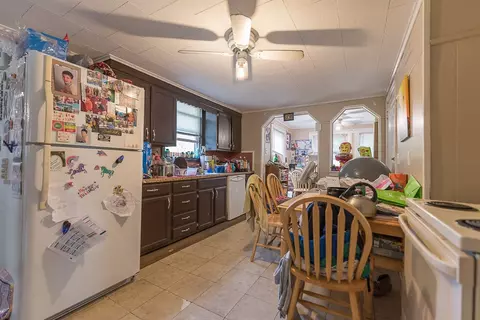 2375 Mendon Rd, Woonsocket, RI 02895 photo 20