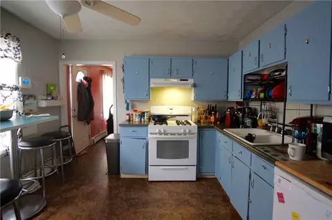 160 Asylum St, Woonsocket, RI 02895 photo 14
