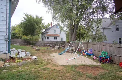 160 Asylum St, Woonsocket, RI 02895 photo 19
