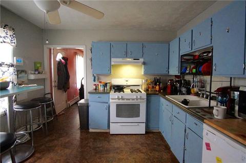 160 Asylum St, Woonsocket, RI 02895 photo 14