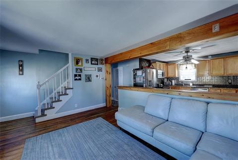34 Greylawn Ave, Warwick, RI 02889 photo 8
