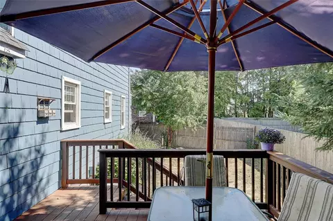 34 Greylawn Ave, Warwick, RI 02889 photo 37