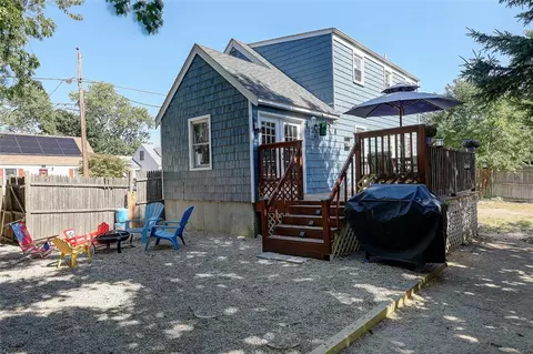34 Greylawn Ave, Warwick, RI 02889 photo 42