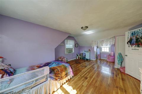 34 Greylawn Ave, Warwick, RI 02889 photo 32