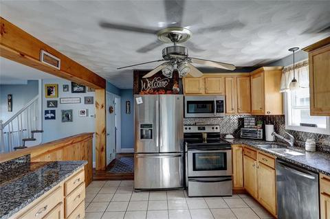 34 Greylawn Ave, Warwick, RI 02889 photo 14