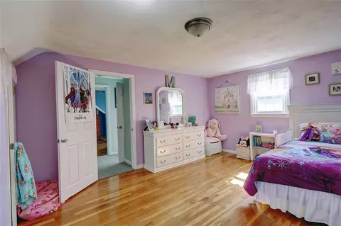 34 Greylawn Ave, Warwick, RI 02889 photo 33