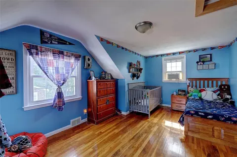 34 Greylawn Ave, Warwick, RI 02889 photo 31