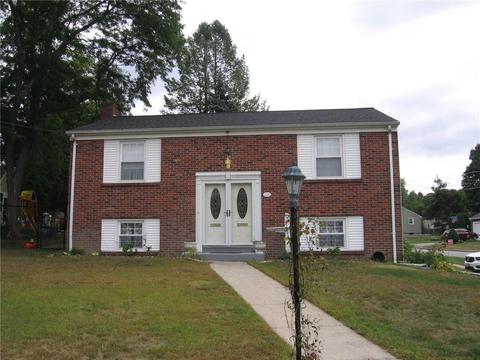 171 Grandview Ave, Woonsocket, RI 02895 photo 2