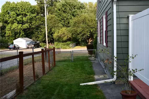 1319 Manville Rd, Woonsocket, RI 02895 photo 35