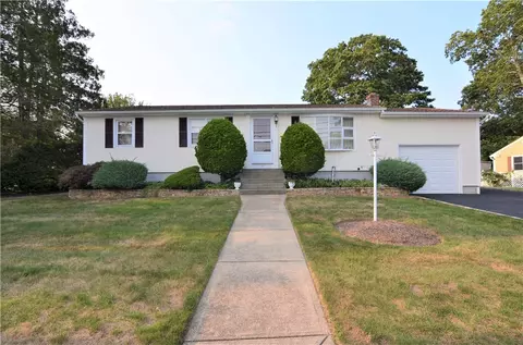 77 Wayne St, Warwick, RI 02889 photo 23