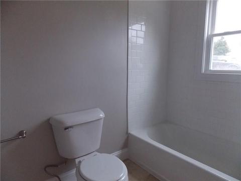 80 Read Ave, Coventry, RI 02816 photo 18