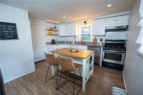 238 Killingly St, Providence, RI 02909 photo 7