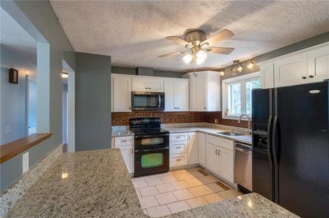 56 Ray Ave, Woonsocket, RI 02895 photo 3