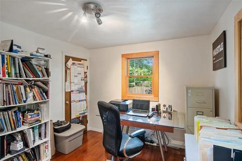 72 Clara Ave, Warwick, RI 02889 photo 22
