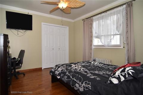 289 9th Ave, Woonsocket, RI 02895 photo 18