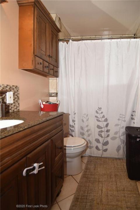 289 9th Ave, Woonsocket, RI 02895 photo 21